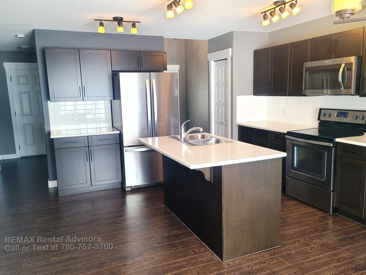 32 Place Sandalwood - Photo 4 of 15