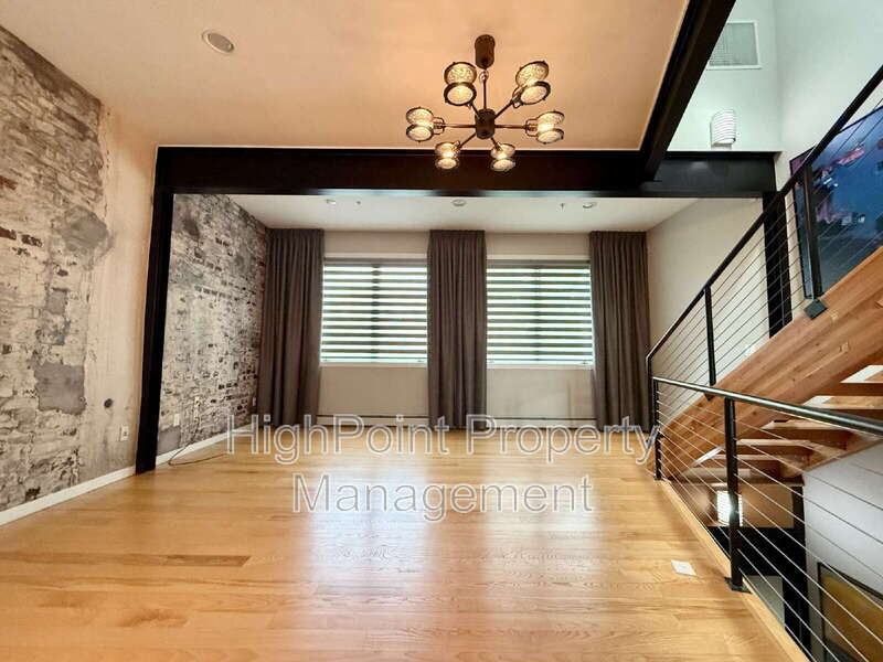 11858 Bradburn Blvd - Photo 2 of 21