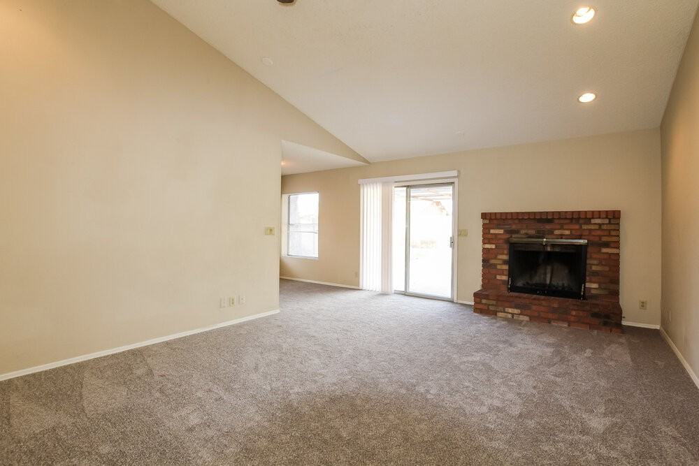 8602 W Ruth Ave - Photo 2 of 15