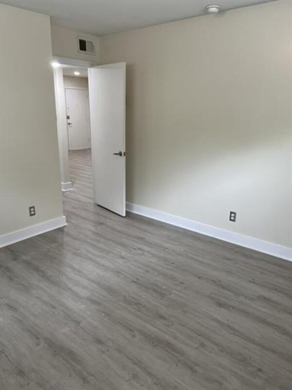 1253 Church St #3 - Photo 5 of 12