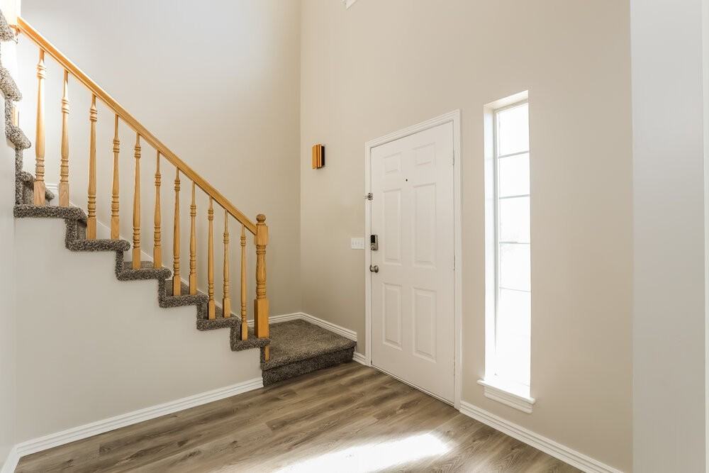 4083 Sw - Photo 4 of 17