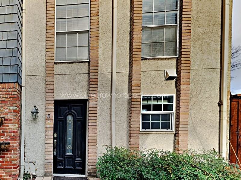 3627 Dickason Ave #E - Photo 2 of 14