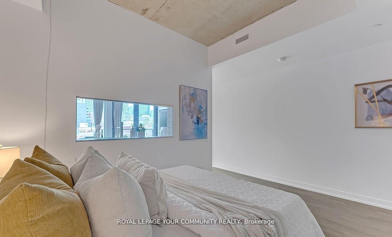560 King Street West #510 - Photo 5 of 11