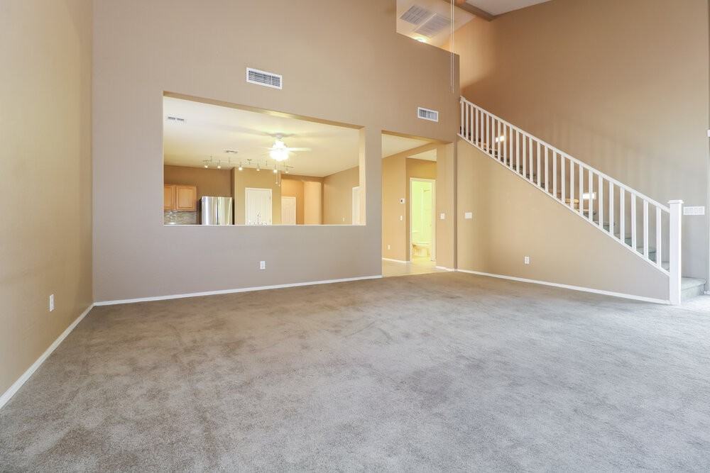 3116 S 82nd Ln - Photo 5 of 17