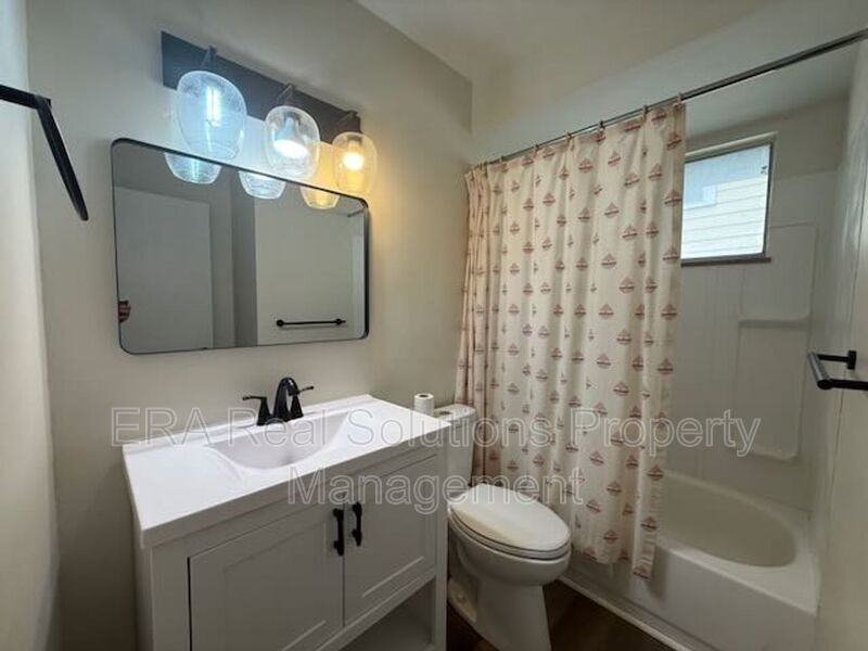 221 Dana Ave #D - Photo 6 of 6