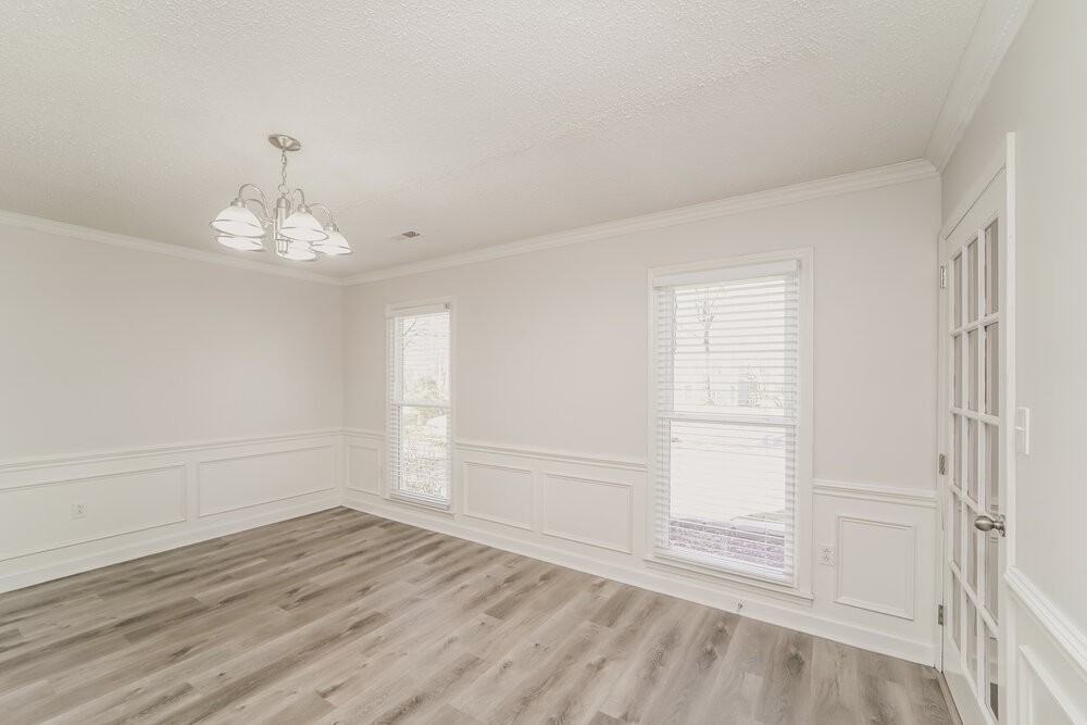 8245 Charles Crawford Dr - Photo 7 of 17