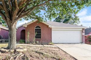 featured image of 2307 Jefferson Crossing Dr
