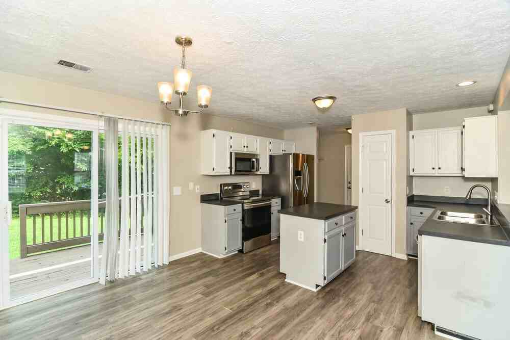 3425 Cainbrook Xing - Photo 7 of 17