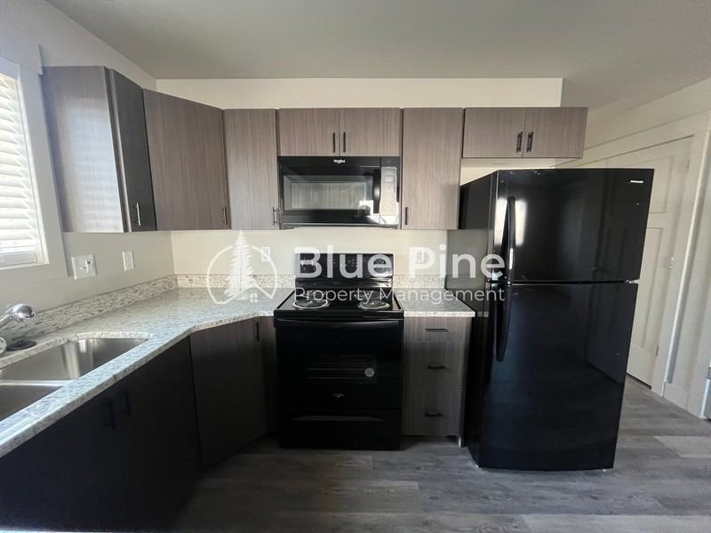 3565 E Gample Ave #4 - Photo 7 of 16