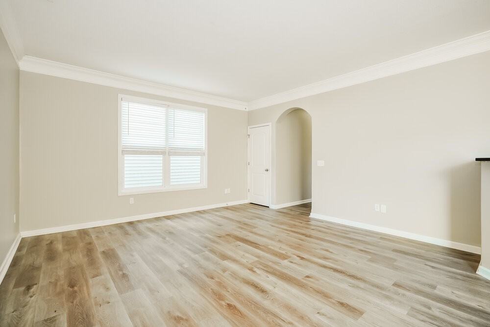 123 Purple Leaf Ln - Photo 6 of 17