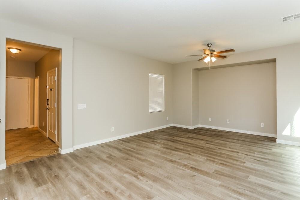 8320 Celina Hills St - Photo 5 of 17