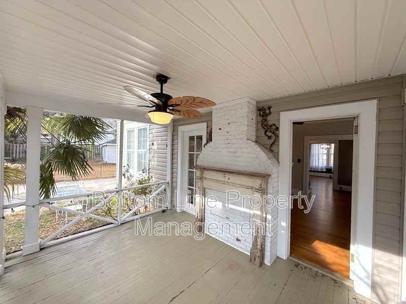 613 S York St - Photo 6 of 36
