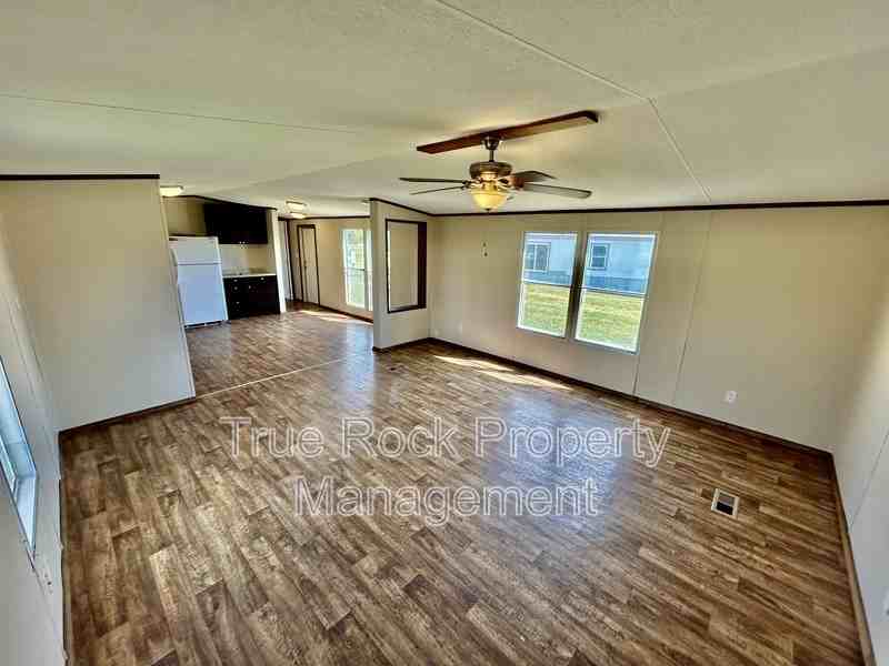 16394 County Road 3594 - Photo 2 of 9