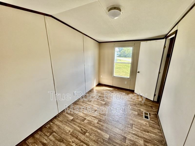 16394 County Road 3594 - Photo 6 of 9