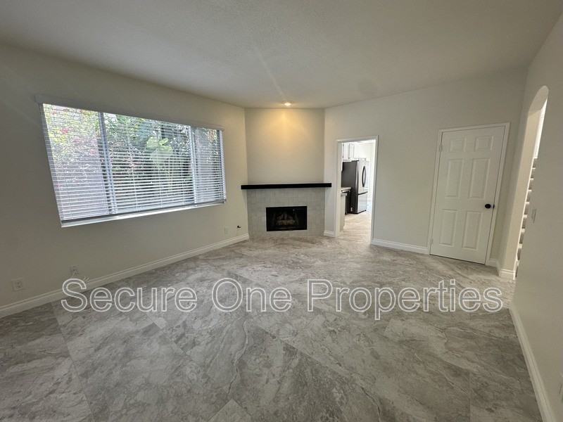 1740 Amarelle St - Photo 7 of 45