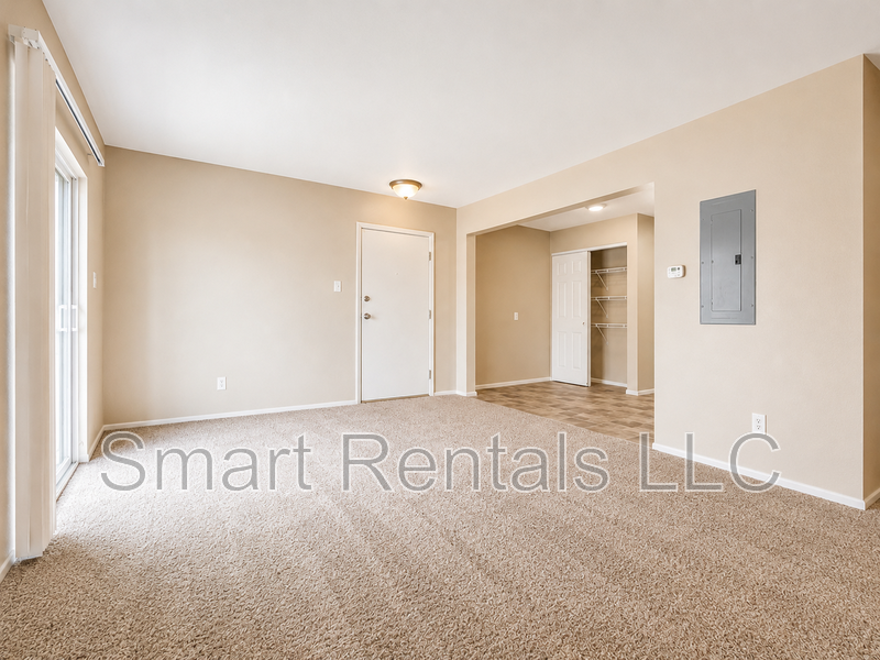 2664 Eltarose Dr - Photo 3 of 6