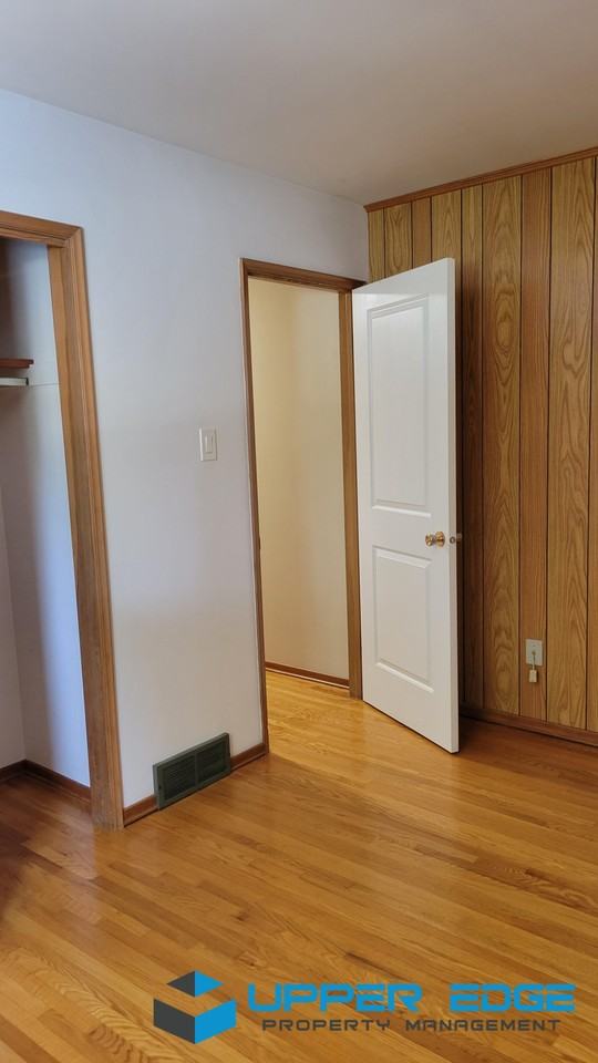 721 Oakdale Drive - Photo 7 of 20