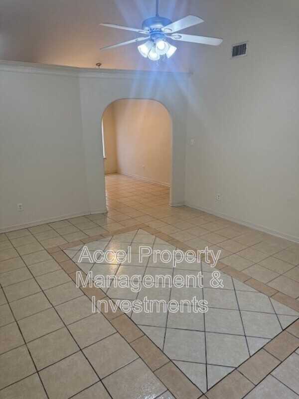 1902 Bahamas Dr #3 - Photo 3 of 12