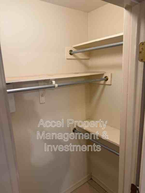 1902 Bahamas Dr #3 - Photo 7 of 12