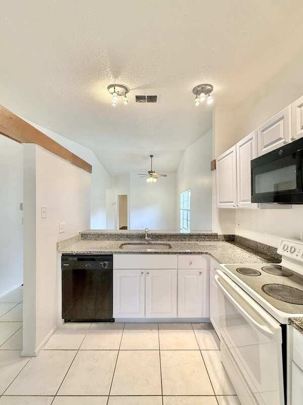 599 Capistrano Ct - Photo 6 of 49