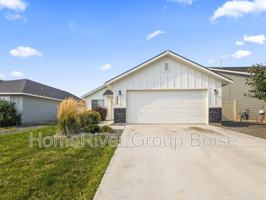 featured image of 3038 W Dark Sky St