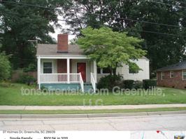 featured image of 37 Holmes Dr