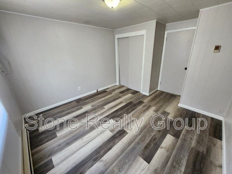 1880 N 6th 1/2 St #6 - Photo 3 of 5
