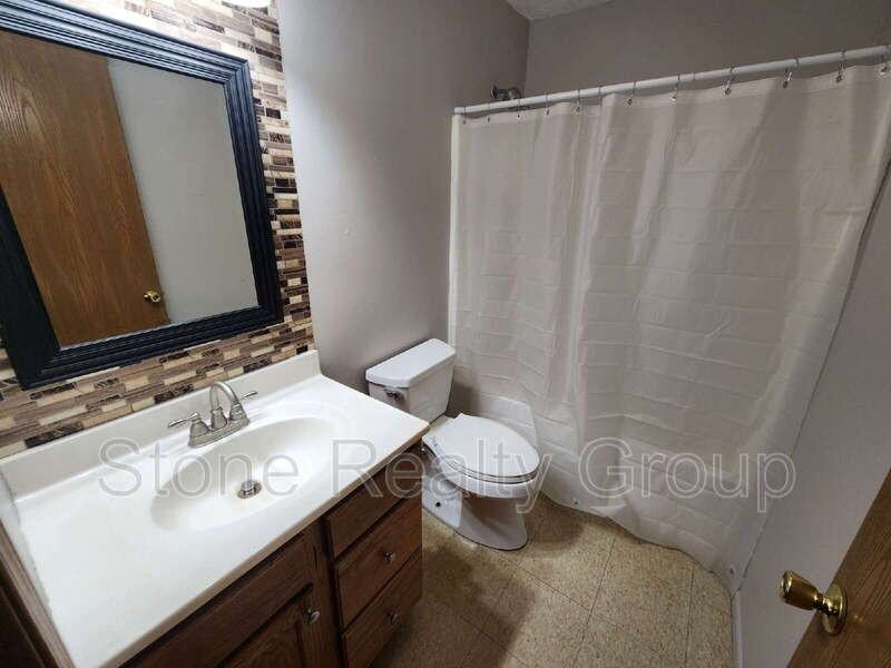2324 7th Ave - Photo 6 of 9