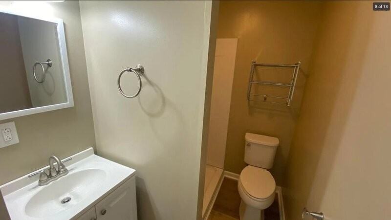 255 Southwood Ave - Photo 4 of 6