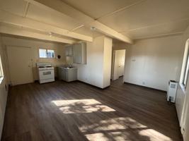 featured image of 450 Jayne St