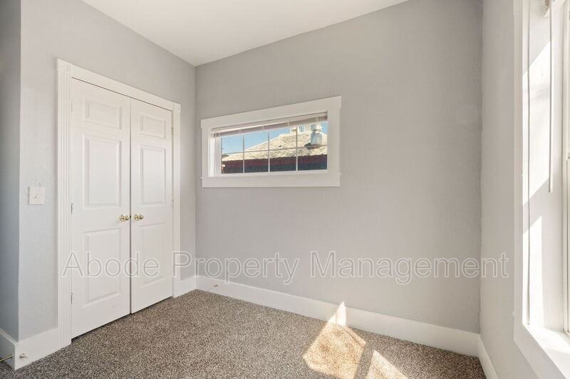 126 S Lincoln Ave #1 - Photo 7 of 10