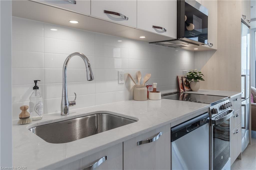 75 James Street South #2701 - Photo 7 of 39