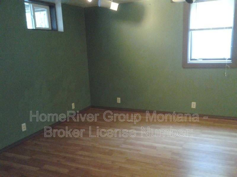 2623 S Higgins Ave - Photo 7 of 11