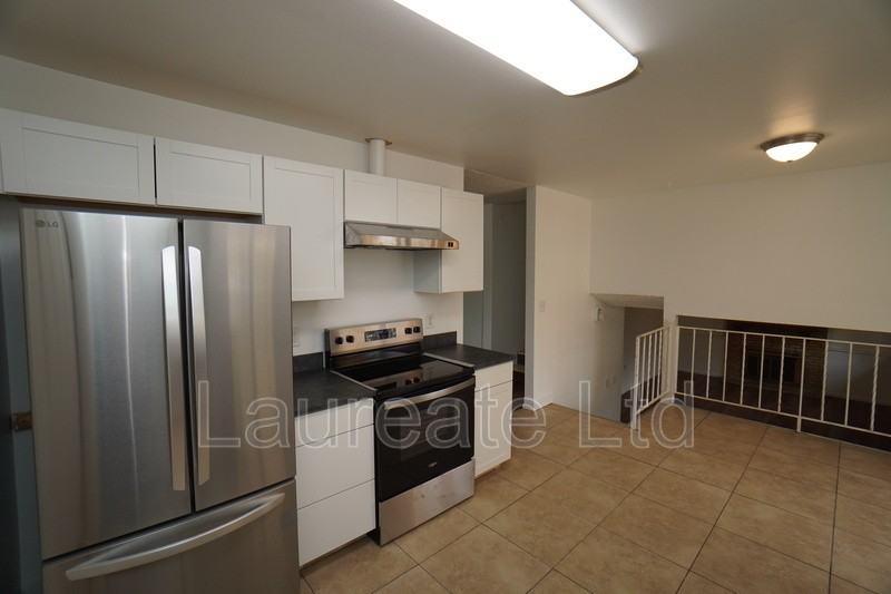 11536 E Center Dr - Photo 6 of 22