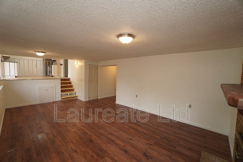 11536 E Center Dr - Photo 7 of 22