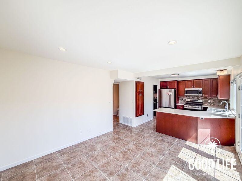 10628 Porto Ct - Photo 4 of 21