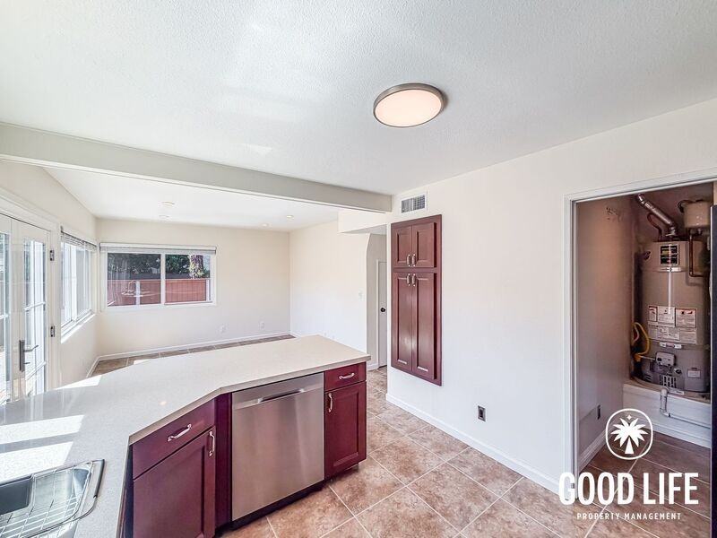 10628 Porto Ct - Photo 6 of 21
