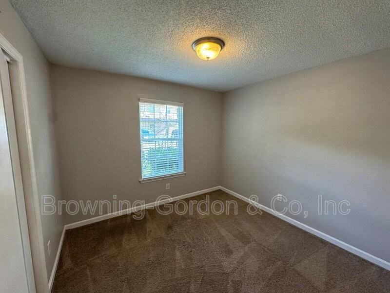 1303 Acklen Ave #103 - Photo 5 of 10