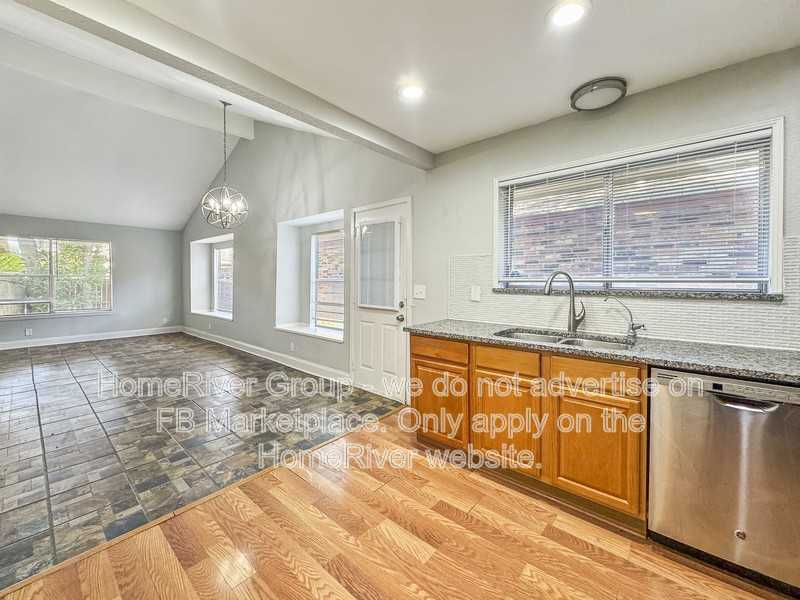 656 Fern Meadow Dr - Photo 5 of 24