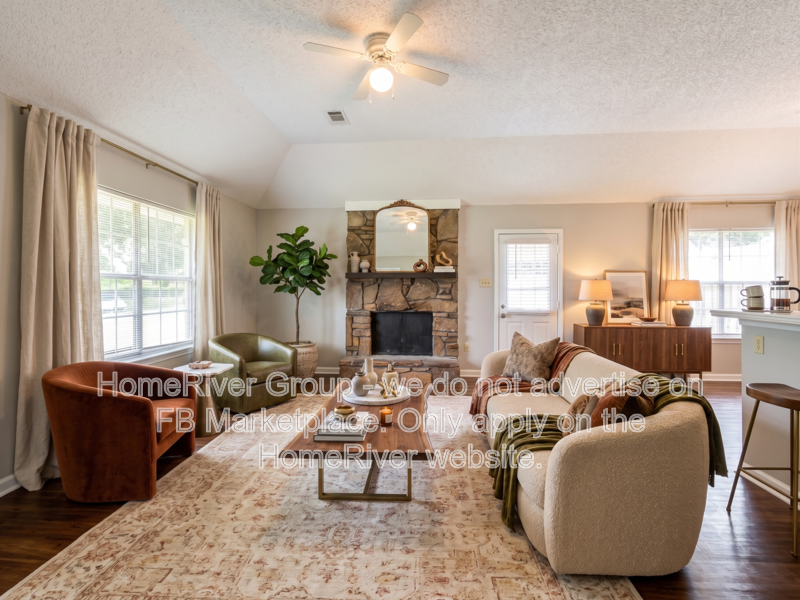 6688 Elmore Woods Cv - Photo 2 of 22