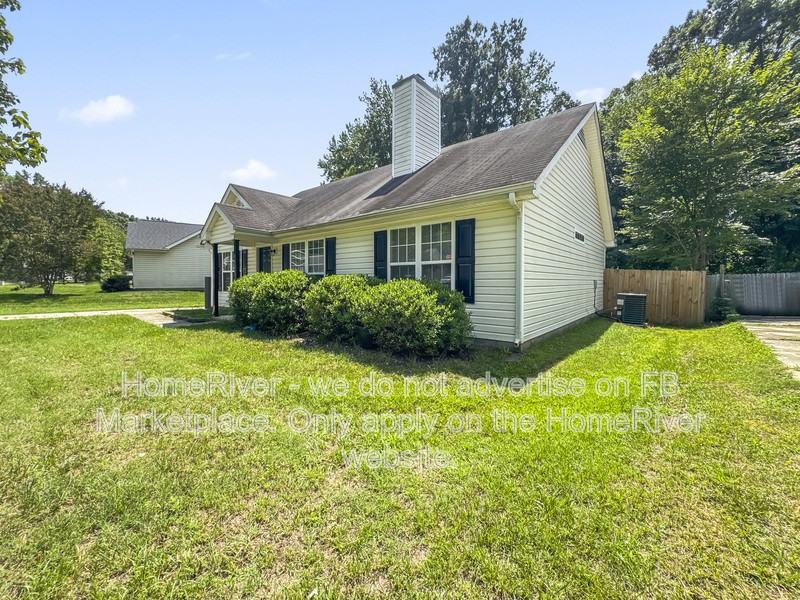 4606 Meadowcroft Rd - Photo 2 of 23