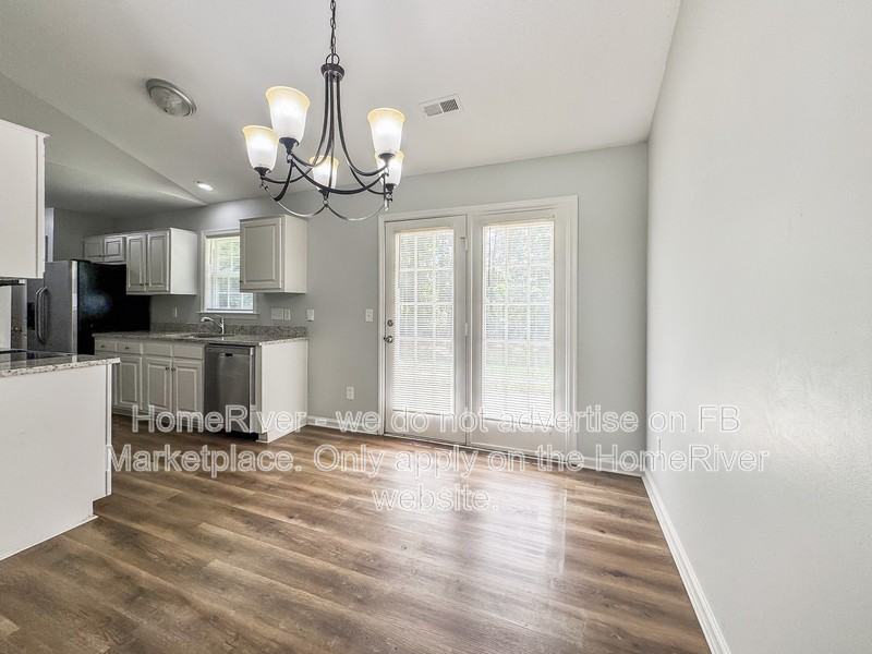4606 Meadowcroft Rd - Photo 5 of 23