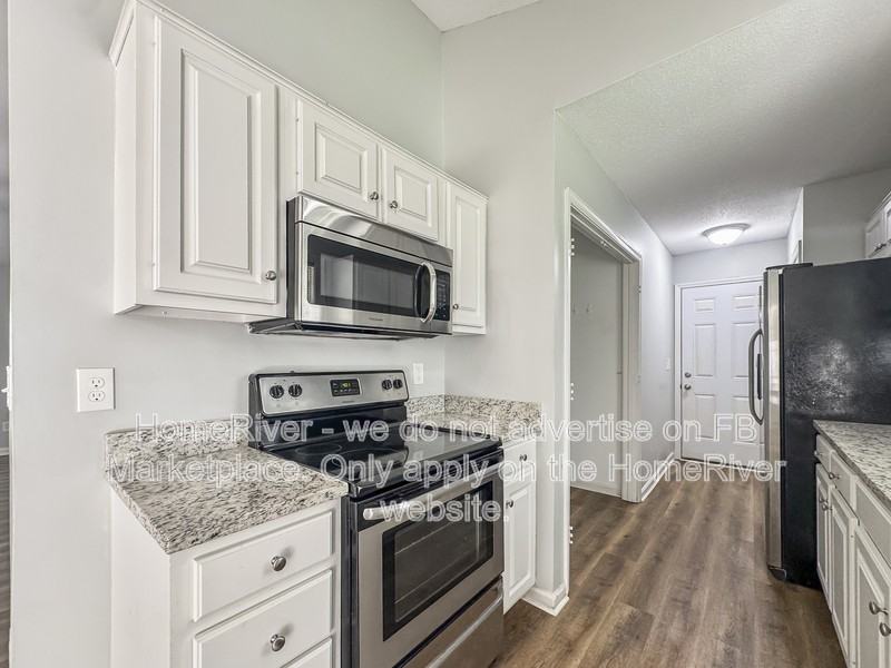 4606 Meadowcroft Rd - Photo 6 of 23
