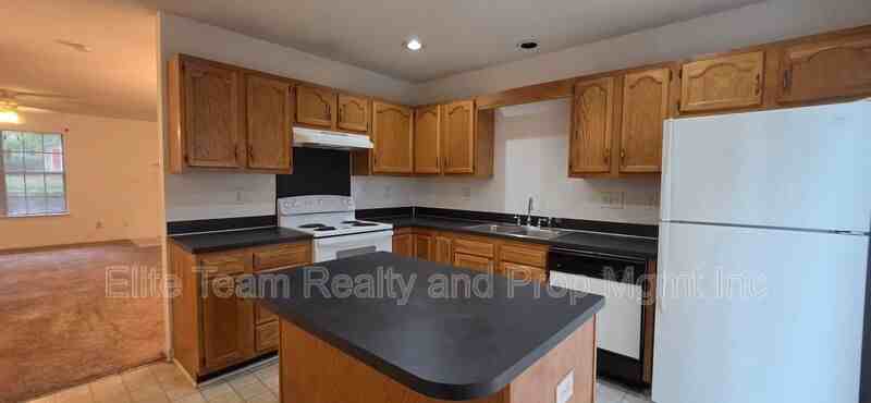 9134 Charminster Ct - Photo 4 of 21