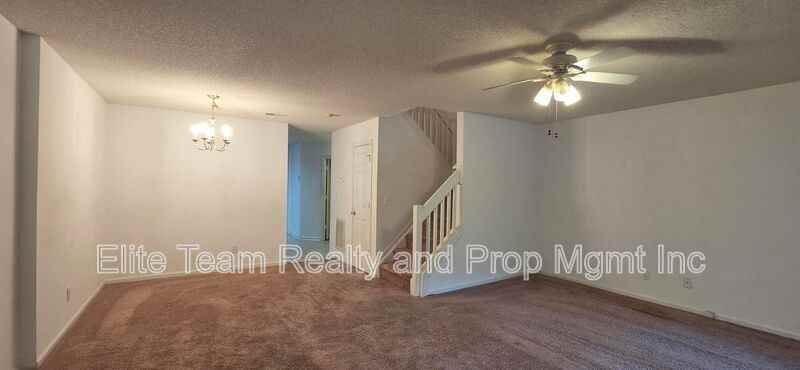 9134 Charminster Ct - Photo 5 of 21