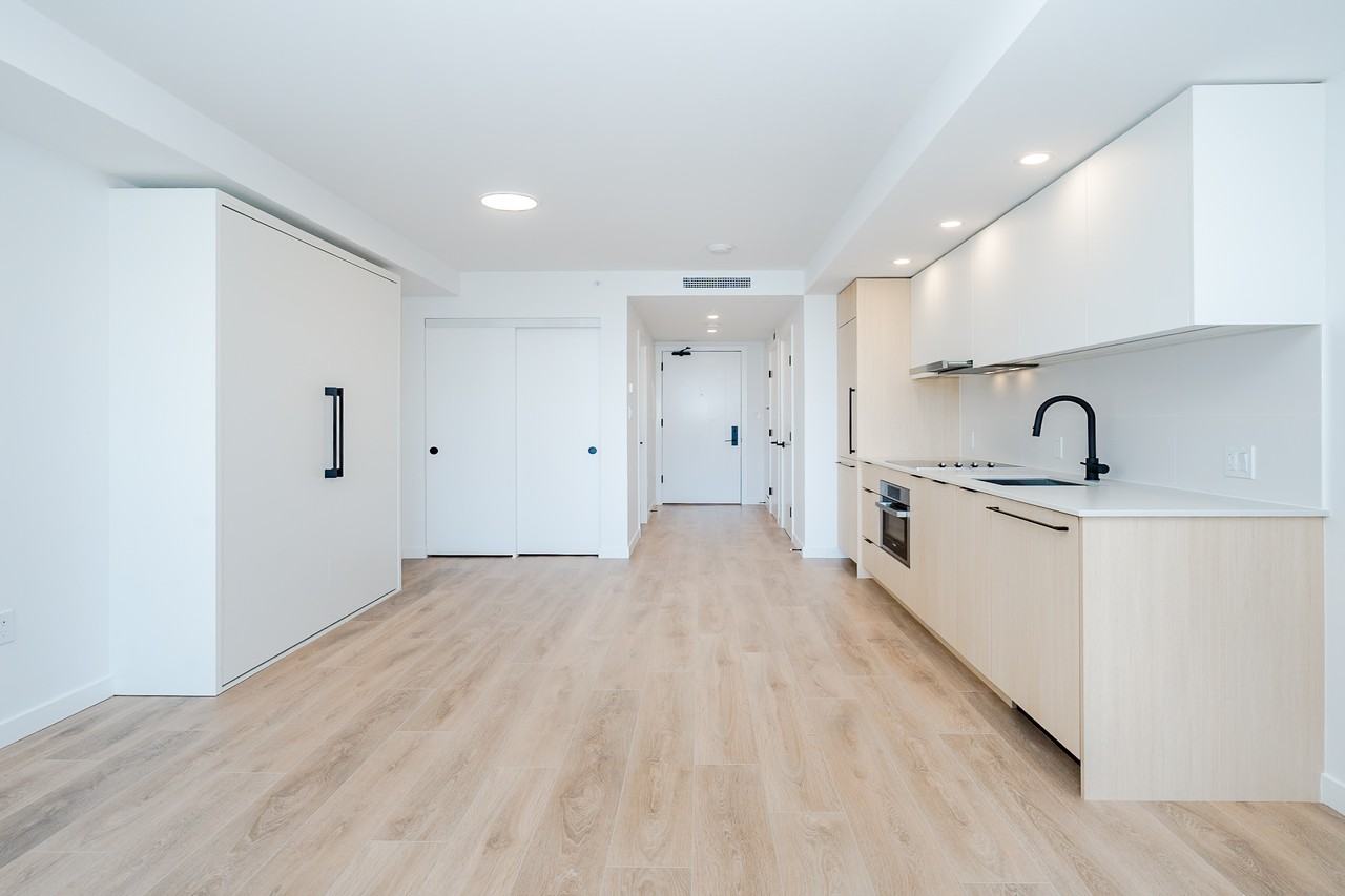 13738 Central Avenue - Photo 2 of 20