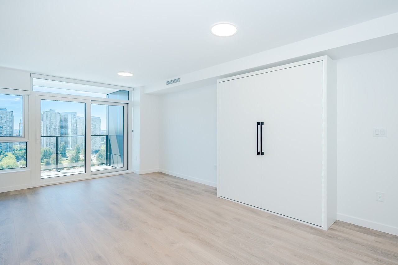 13738 Central Avenue - Photo 3 of 20