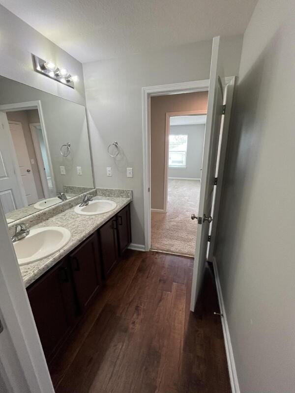 4905 Kensington Ln - Photo 6 of 29