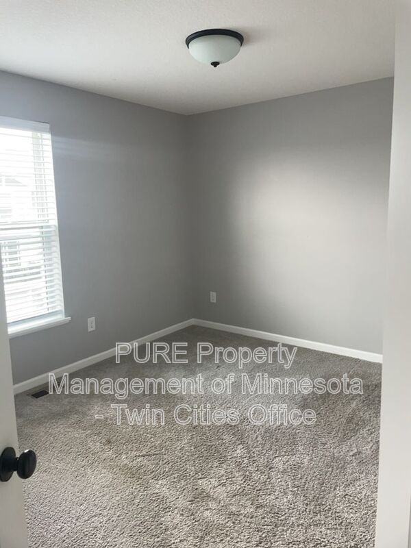 6580 Joliet Ave S - Photo 5 of 13