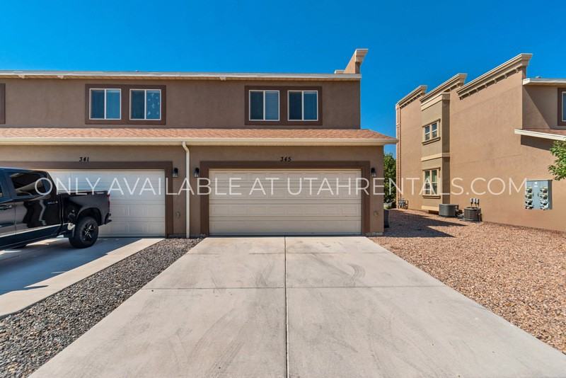 345 W Park View Ln - Photo 4 of 25